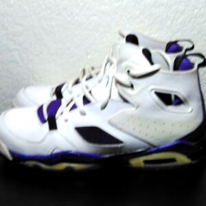 Flight Club 91 Grape